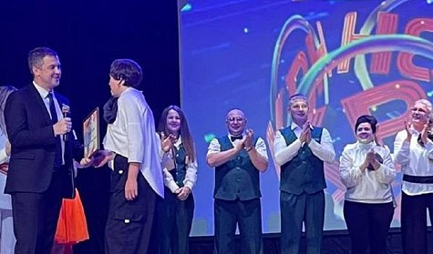 Депутаты в школе КВН